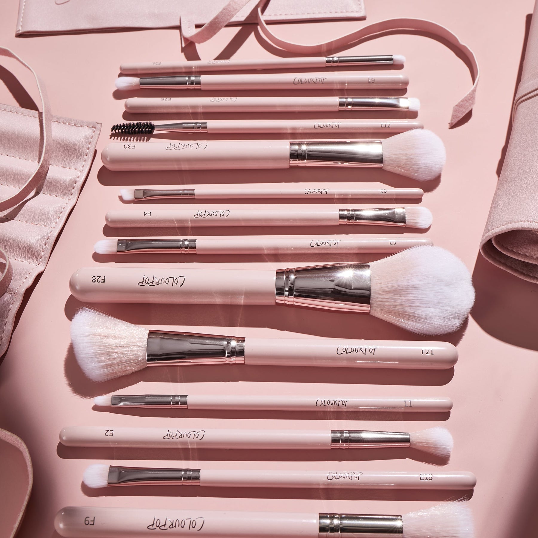 Smoke 'N Roses Brush Roll - Essential Set